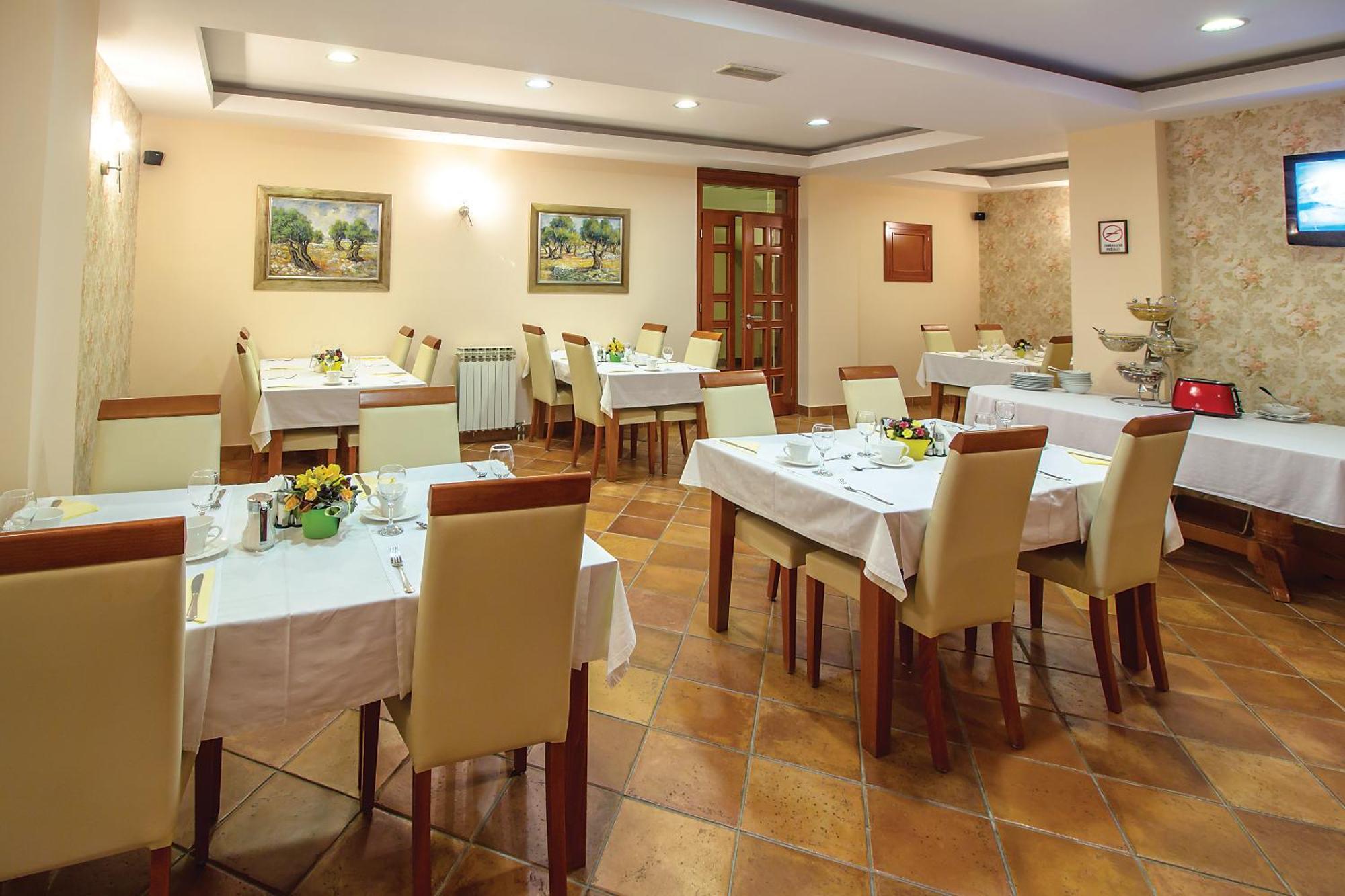 Hotel Cezar Banja Luka Bagian luar foto